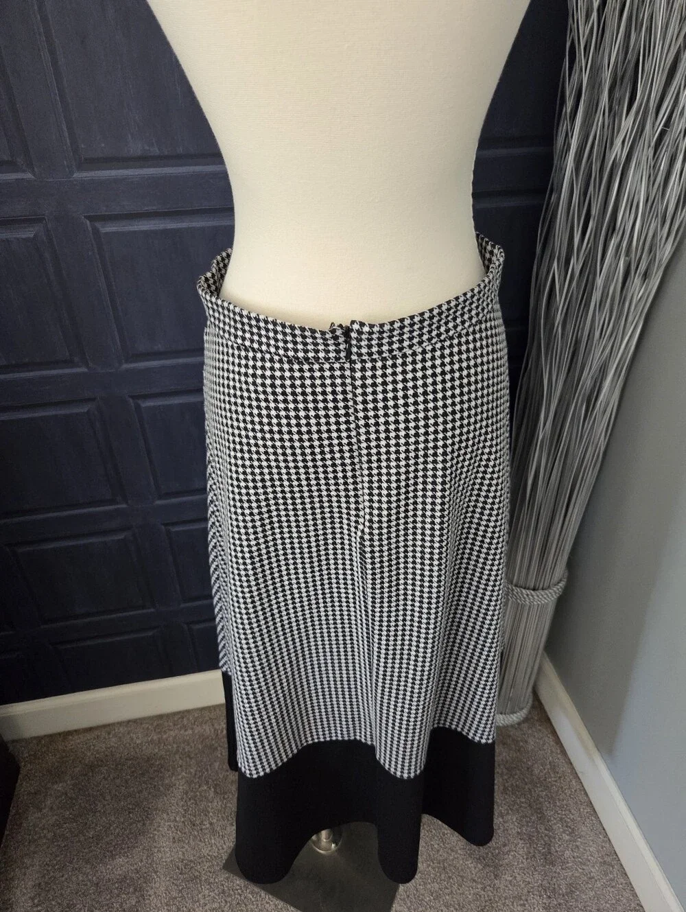 Focus 2000 Black and White Houndstooth Midi Skirt with Black Hem